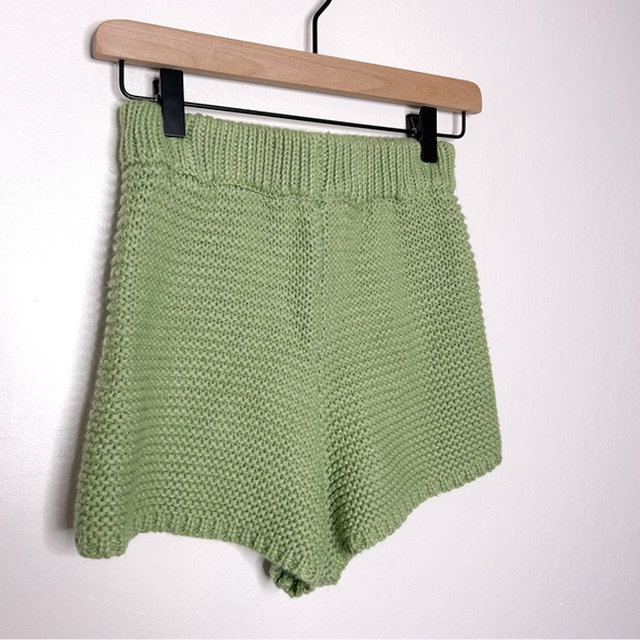 Princess Polly Julianna‎ Shorts Green Knit High Waist Shorts XS - Picture 4 of 7